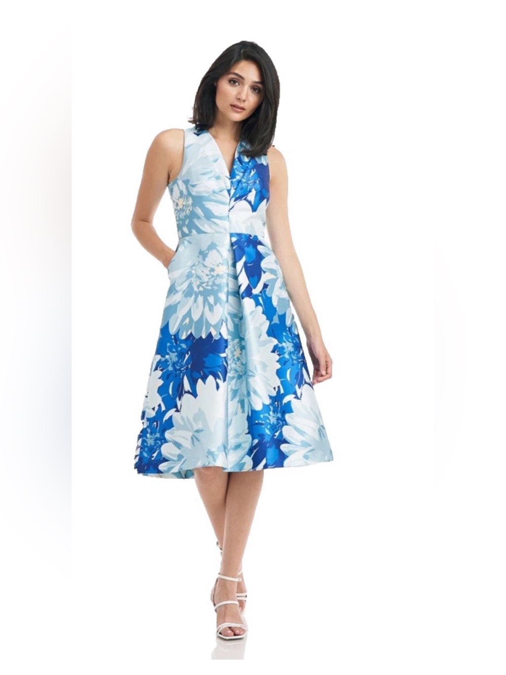 Kay Unger - Elliot Pleated Midi Dress In Blue Floral Size 8
